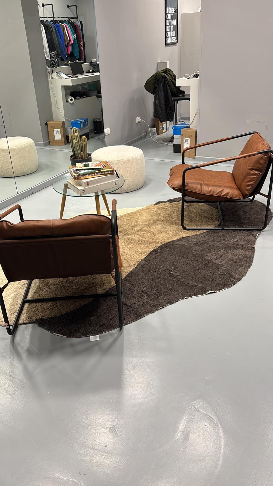 Vendita abbigliamento, scarpe e accessori in edizione limitata